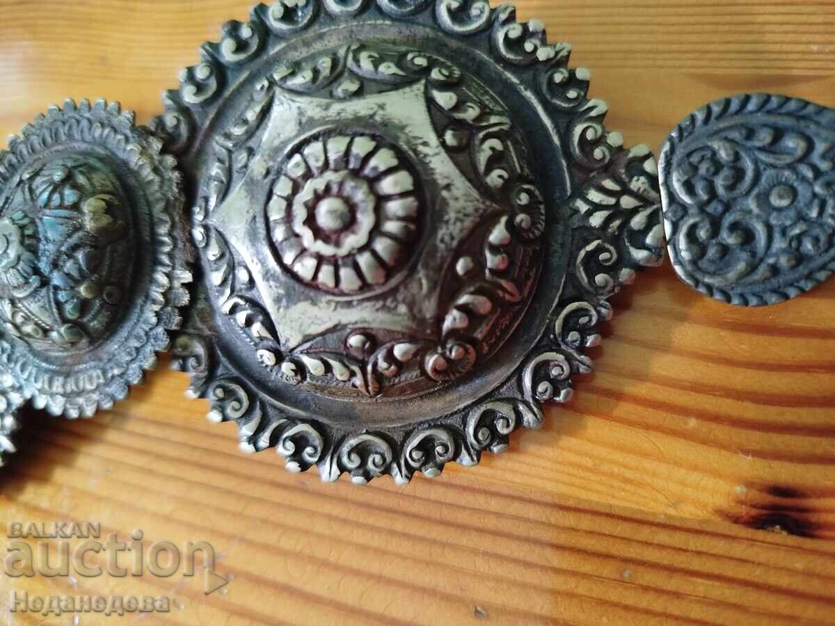 Delivery of Pafti, Pafta, Belt Delivery of Pafti, Pafta, Belt