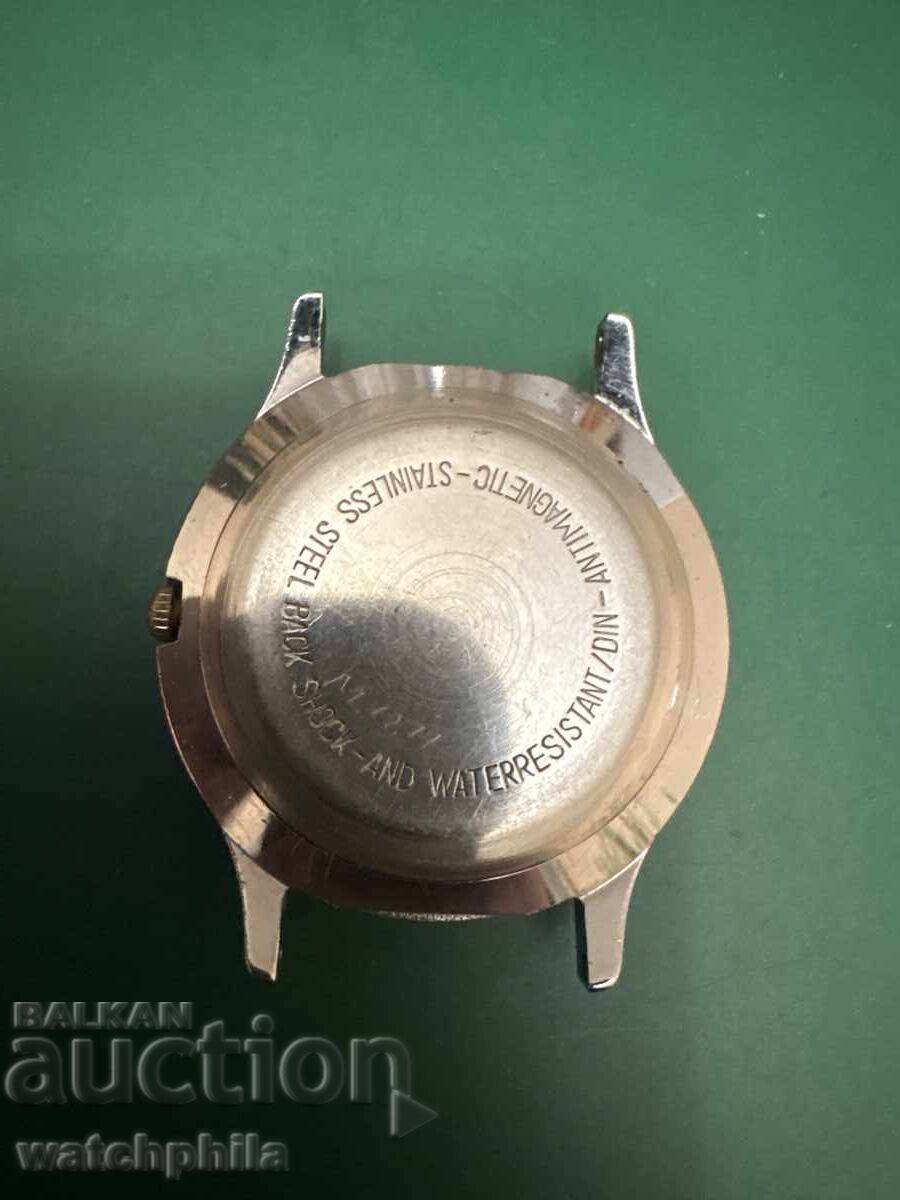 Junghans Quartz Rare Men's Wristwatch with price 10.00 BGN | € 5.11