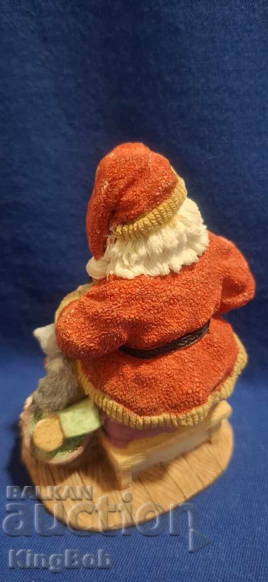 Δημοπρασία Αντίκα φιγούρα "Άγιος Βασίλης πίνει γάλα με κακάο"