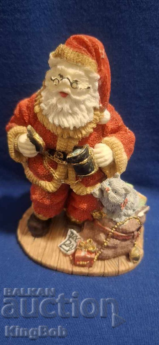 Αντίκα φιγούρα "Άγιος Βασίλης πίνει γάλα με κακάο"