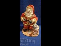 FIGURINĂ VINTAGE "MOȘ CRĂCIUN BEÂND LAPTE CU CACAO"