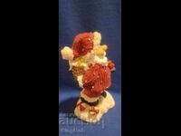 FIGURINĂ VINTAGE "MOȘ CRĂCIUN BEÂND LAPTE CU CACAO"