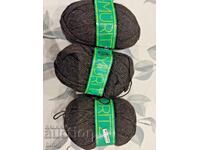 Lot of 3 x 100g brown Muritz yarn