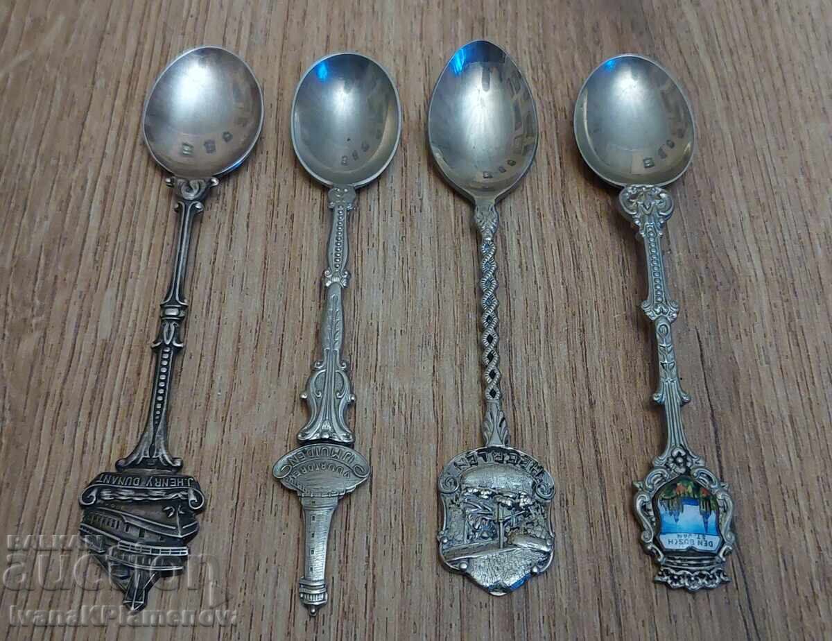 Παράδοση Κουταλάκια για συλλέκτες 4 τεμάχια