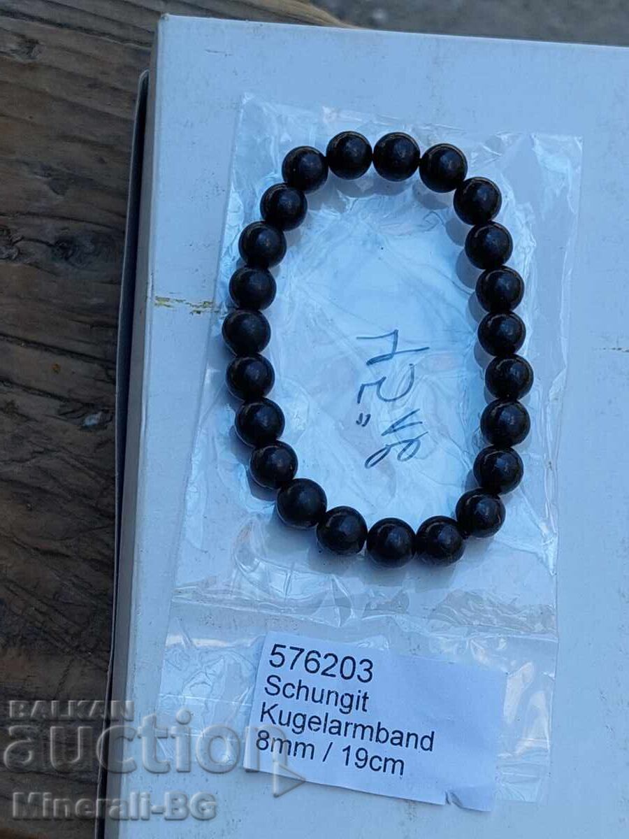 Γκρίβνα από σουγγίτη