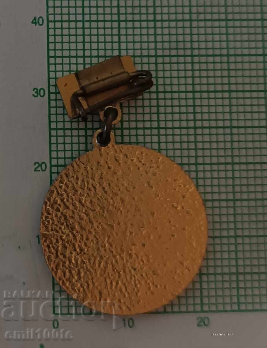 Delivery of Badge - OS on BPS Veliko Tarnovo Delivery of Badge - OS on BPS Veliko Tarnovo