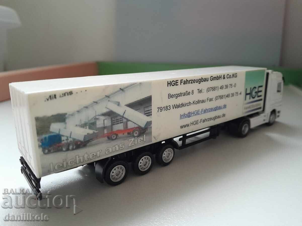 Delivery of *$*Y*$* METAL MODEL MERCEDES ACTROS ADVERTISING *$*Y*$*