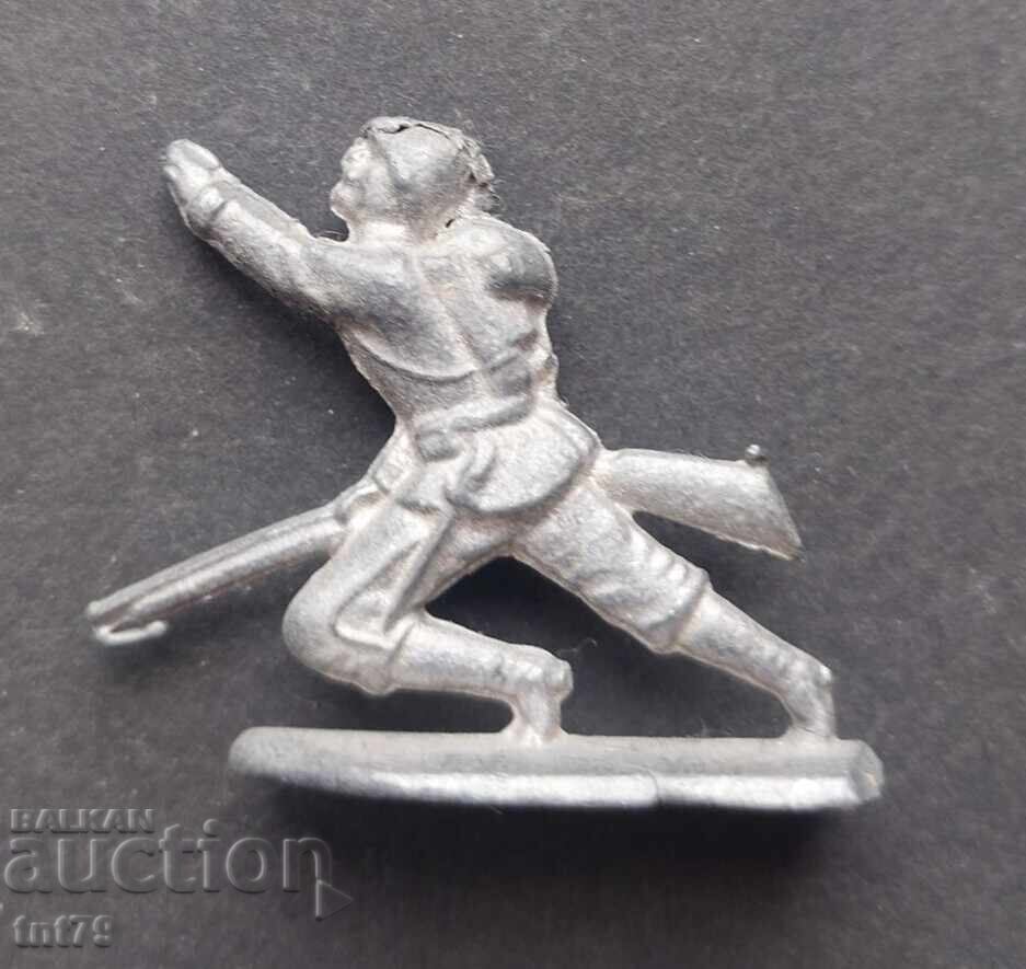 Figurină, soldat: Soldat de plumb – cal cu preț 10.00 BGN | € 5.11 Figurină, soldat: Soldat de plumb – cal cu preț 10.00 BGN | € 5.11