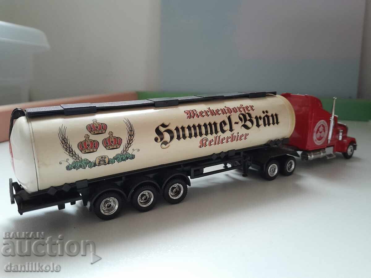 Delivery of *$*Y*$* METAL MODEL FREIGHTLINER AD SUMMEL BRAU*$*Y*$*