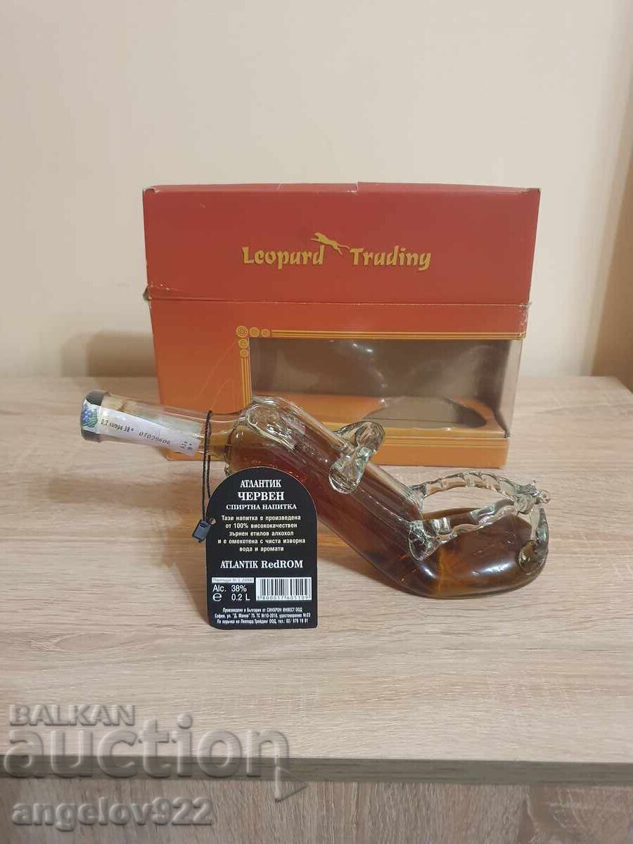 Rom Roșu 200 ml cu preț 34.33 BGN | € 17.55 Rom Roșu 200 ml cu preț 34.33 BGN | € 17.55