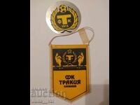 Fotbal - FC Trakia Plovdiv - steag vechi + abțibild
