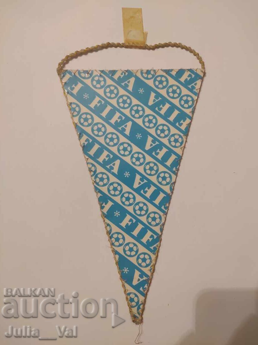 Футбол - Ливърпул - старо флагче с цена 11.30 лв. | € 5.78 Футбол - Ливърпул - старо флагче с цена 11.30 лв. | € 5.78