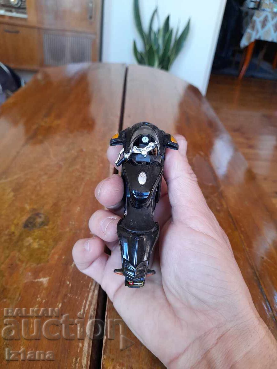 Стара играчка мотоциклет Ducati - 5 Стара играчка мотоциклет Ducati - 5