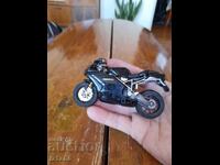 Jucărie veche motocicletă Ducati