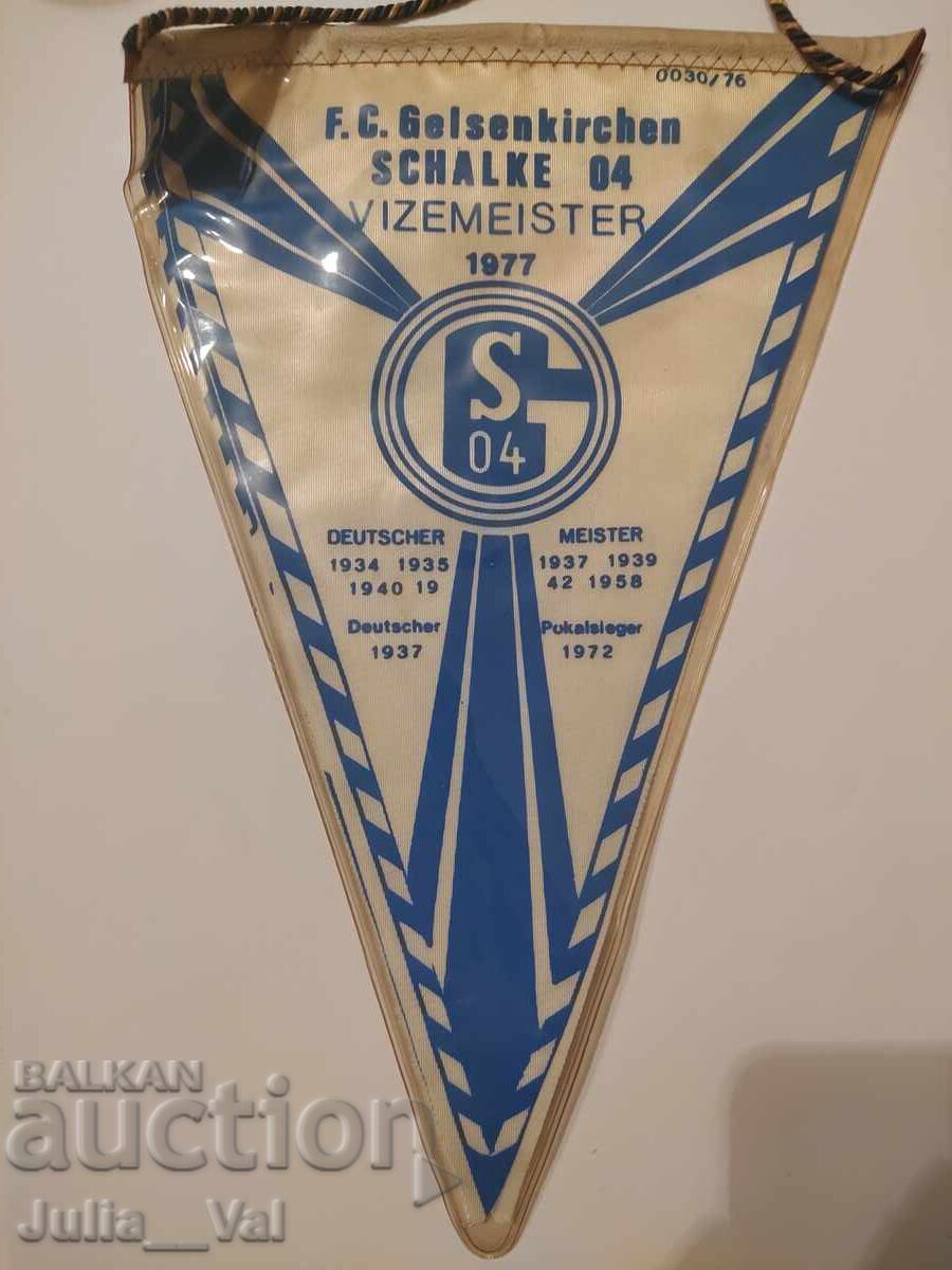 Fotbal - Schalke 04 - steag vechi cu preț 11.30 BGN | € 5.78 Fotbal - Schalke 04 - steag vechi cu preț 11.30 BGN | € 5.78