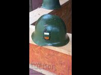 Casca militară veche, tip germană