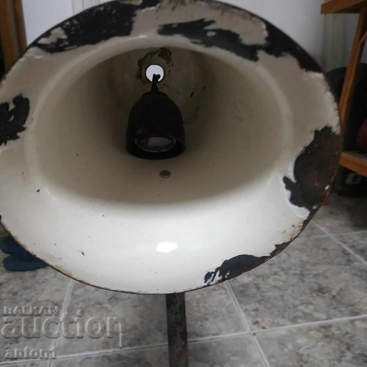 Δημοπρασία Λάμπα