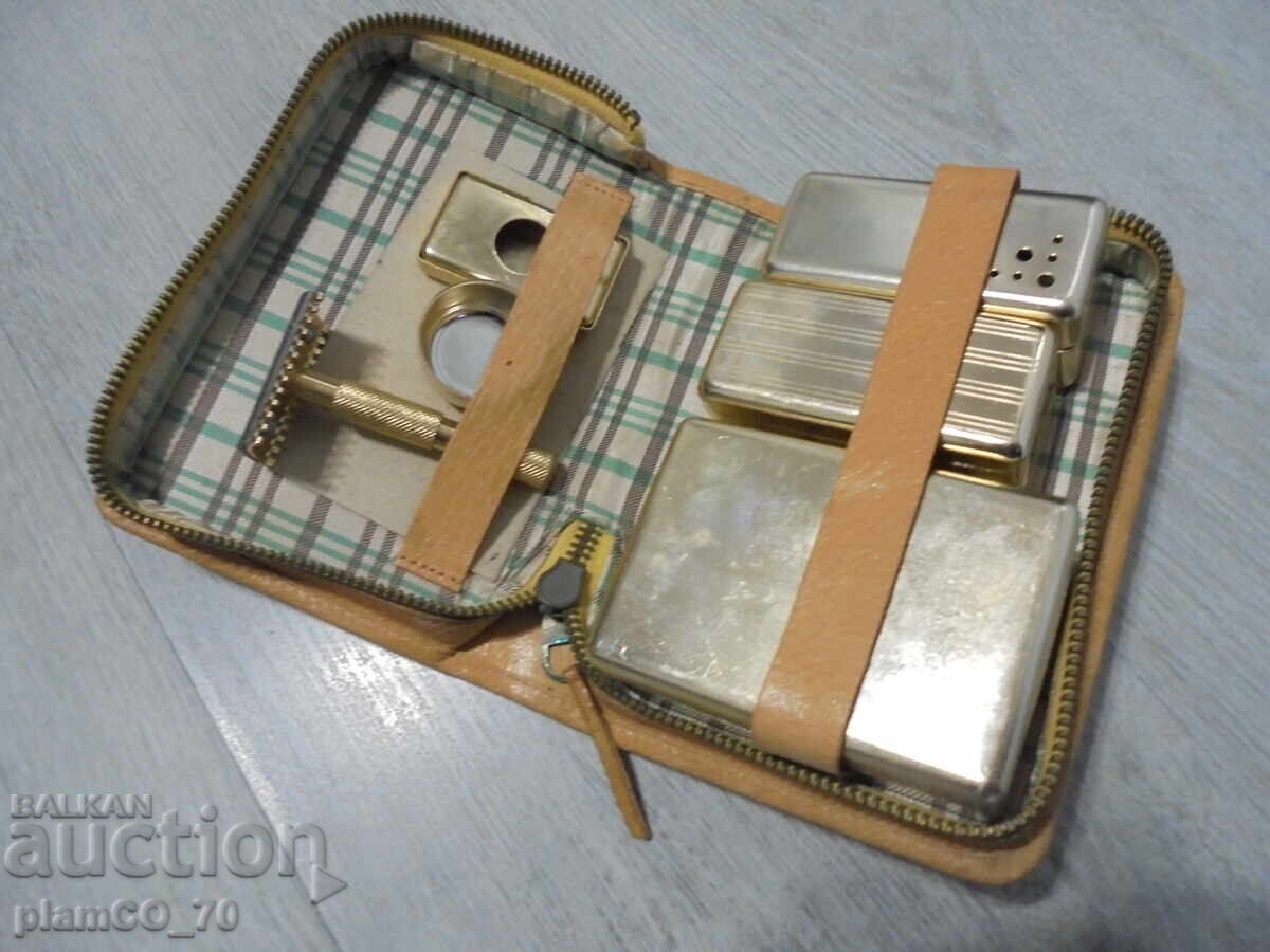 №*8378 Παλιό vintage σετ ξυρίσματος
