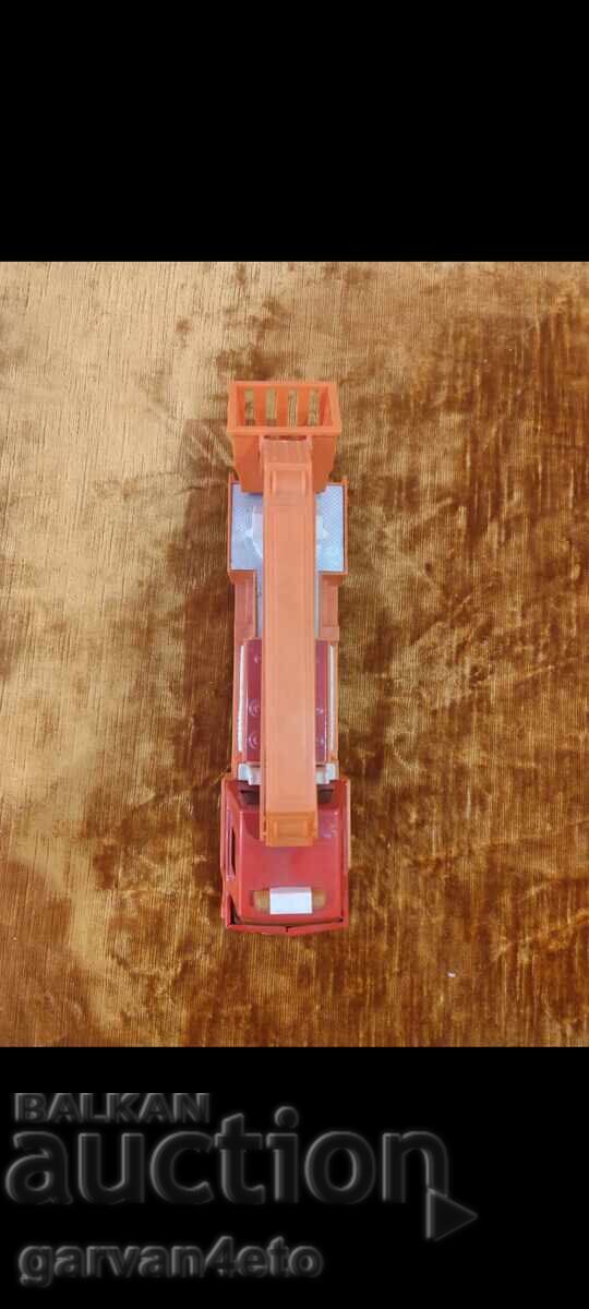 Licitație Jucărie Veche