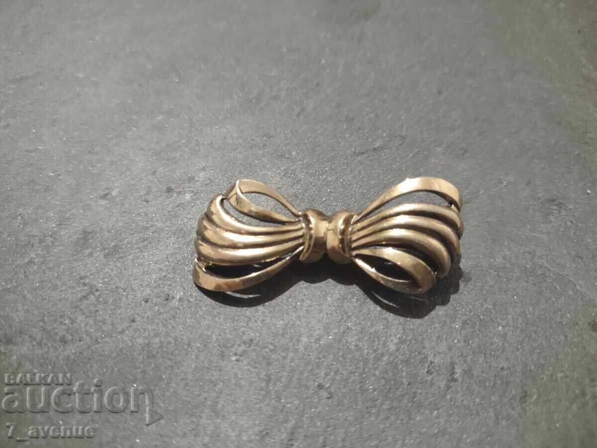 Elegant stylish gold-plated brooch for ladies 20.11.2025 with price 49.00 BGN | € 25.05