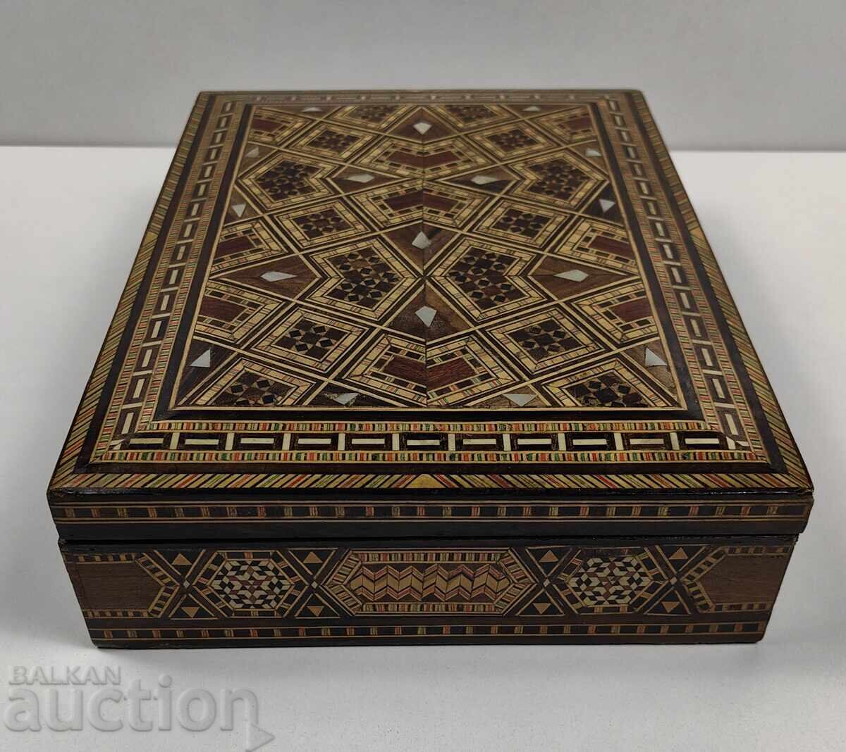 LUXURIOUS LARGE JEWELRY BOX MOTHER-OF-PEARL INLAY - 6