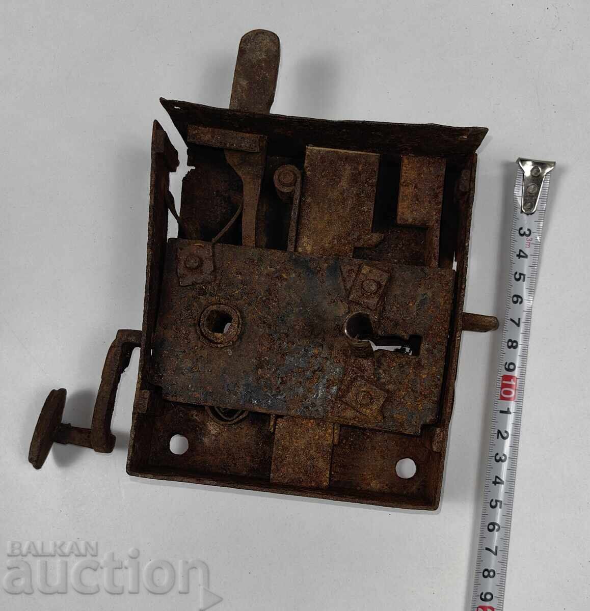 Auction  BIG VERY OLD DOOR LATCH FALLING BOLT WORKS NO KEY