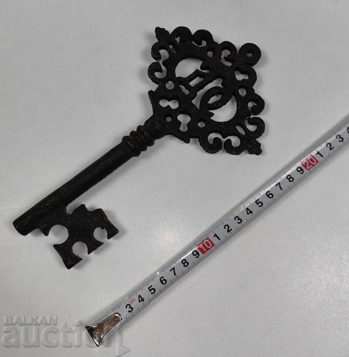 LARGE METAL KEY WITH MONOGRAM INITIAL LETTERS - 6