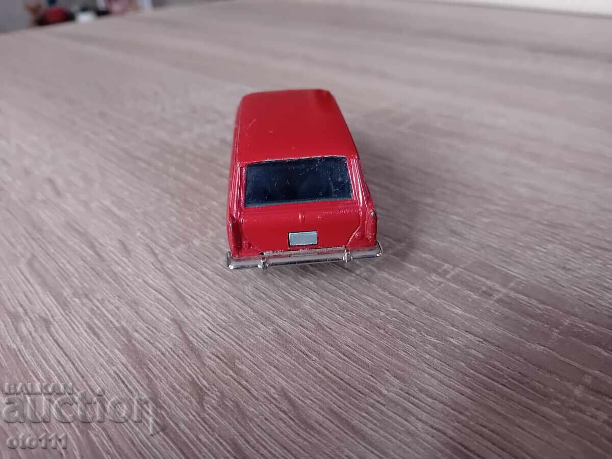 Auction  OLD TOY MOSKVICH 426 - USSR