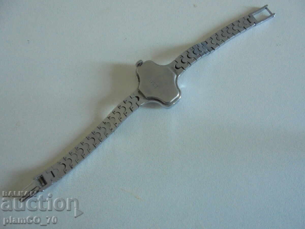 Παράδοση №*8379 Παλιό γυναικείο ρολόι "Τσαΐκα" Παράδοση №*8379 Παλιό γυναικείο ρολόι "Τσαΐκα"