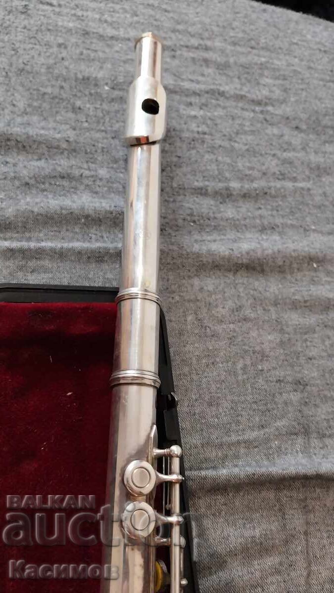 Almost New Branded Silver-Plated Flute "YAMAHA" Made in Japan - 6