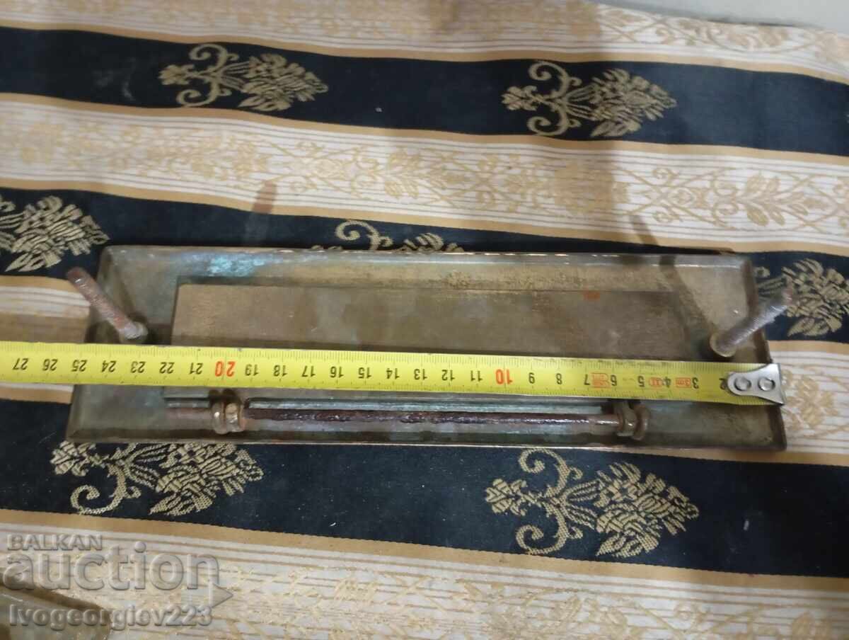 Cutie poștală victoriană cu preț 41.00 BGN | € 20.96