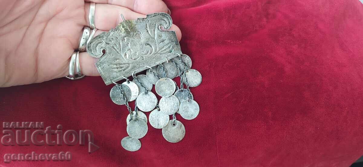 Bijuterie renascentistă sclipitoare, procealnic cu preț 80.00 BGN | € 40.90