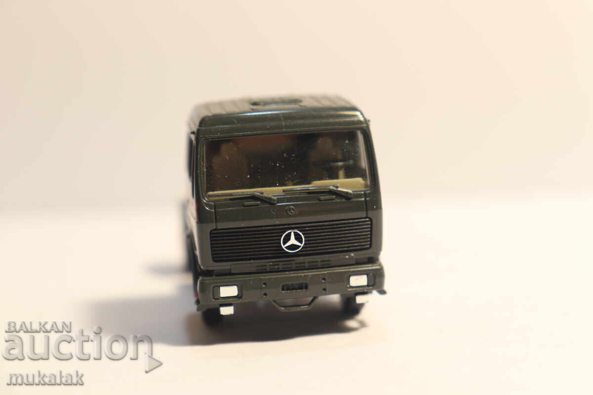 HERPA H0 1/87 MERCEDES TRACTOR TRUCK MODEL with price 10.00 BGN | € 5.11