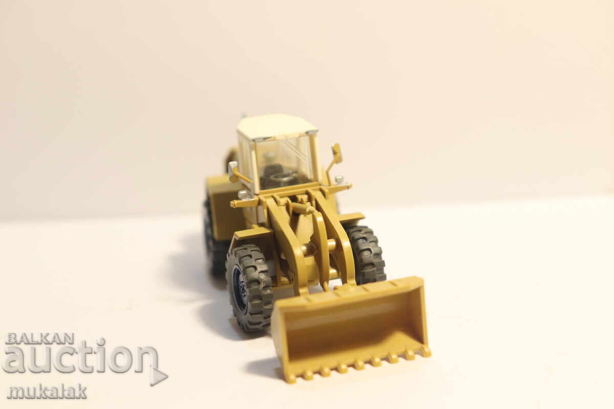 Auction  WIKING H0 1/87 EXCAVATOR FRONT LOADER GOODS TRUCK MODEL