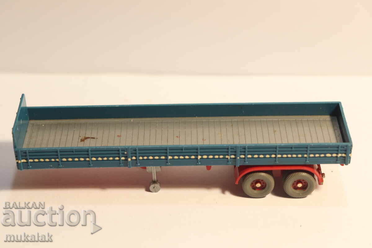 Wiking H0 1/87 Remarque Truck Model with price 5.00 BGN | € 2.56 Wiking H0 1/87 Remarque Truck Model with price 5.00 BGN | € 2.56