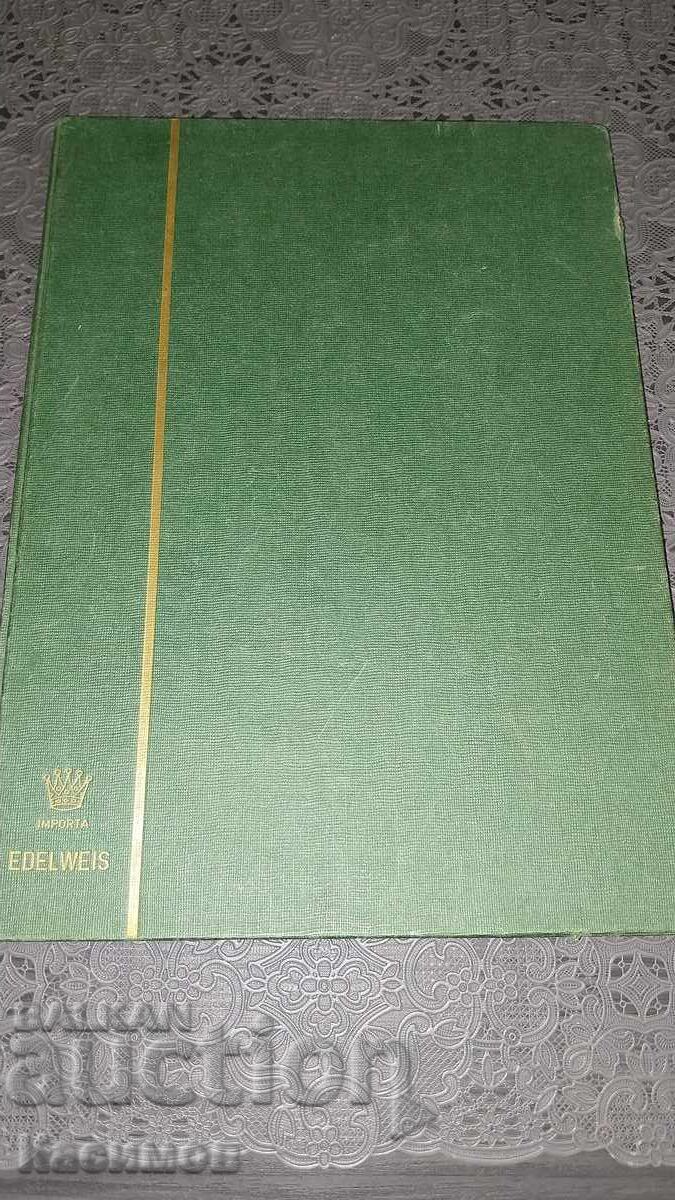 Brand new antique cigarette packets from almost all continents - 8