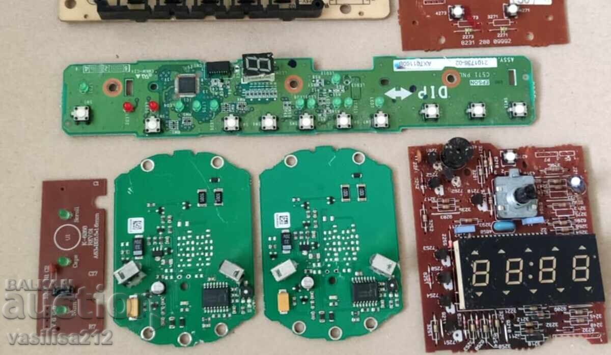 Ηλεκτρονικά σκραπ, πλακέτες κυκλωμάτων με τιμή 1.50 BGN | € 0.77 Ηλεκτρονικά σκραπ, πλακέτες κυκλωμάτων με τιμή 1.50 BGN | € 0.77