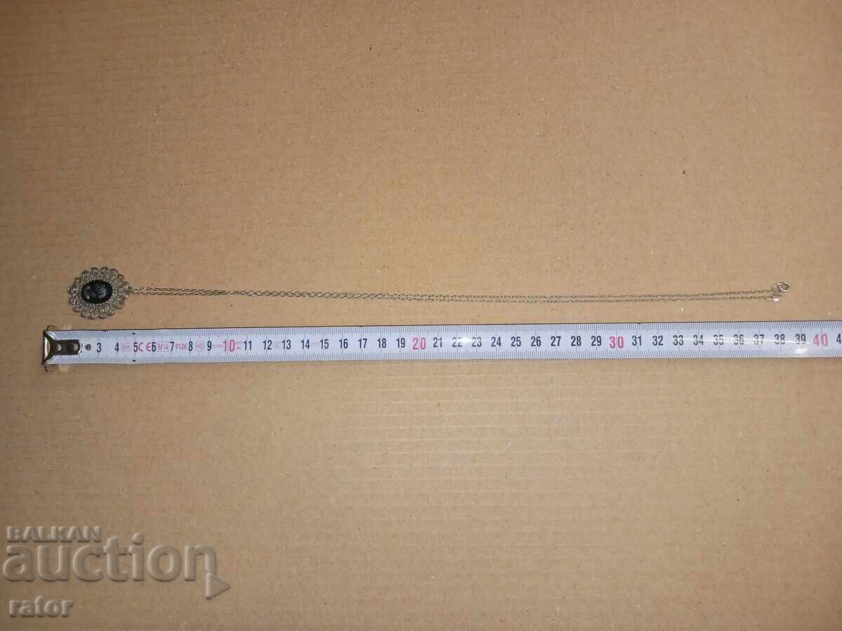 Auction  Beautiful necklace, pendant - silver and cameo