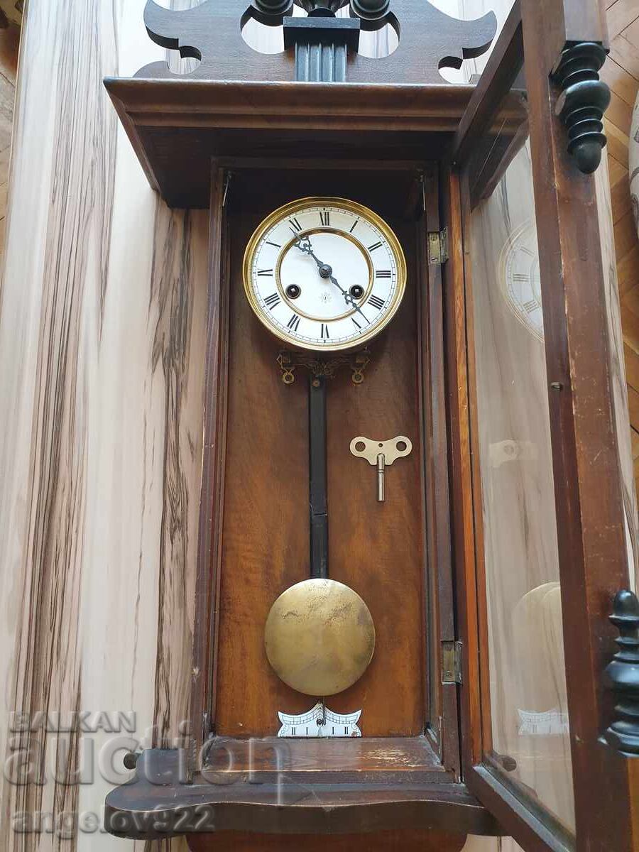 Немски стенен часовник JUNGHANS РАБОТЕЩ с цена 0.01 лв. | € 0.01