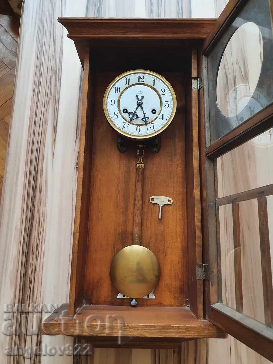 Γερμανικό ρολόι τοίχου JUNGHANS WURTEMBERG με τιμή 0.01 BGN | € 0.01 Γερμανικό ρολόι τοίχου JUNGHANS WURTEMBERG με τιμή 0.01 BGN | € 0.01