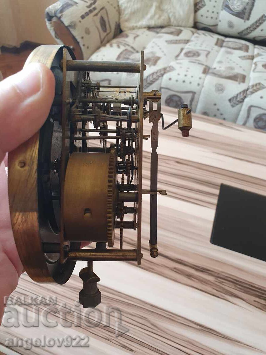 Παράδοση Γερμανικό ρολόι τοίχου JUNGHANS WURTEMBERG Παράδοση Γερμανικό ρολόι τοίχου JUNGHANS WURTEMBERG