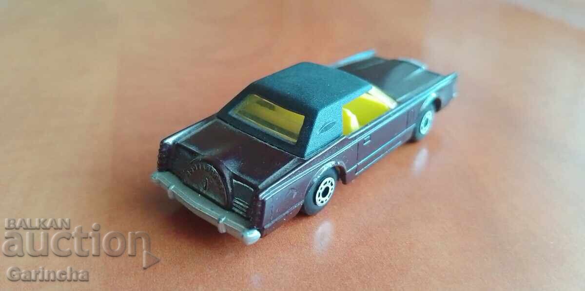 Licitație Matchbox Lincoln Continental 1/64 Bulgaria Licitație Matchbox Lincoln Continental 1/64 Bulgaria
