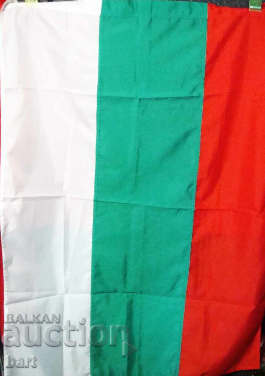 Bŭlgarsko natsionalno zname za vŭnshno polzvane, 90kh120sm. με θήκη Bŭlgarsko natsionalno zname za vŭnshno polzvane, 90kh120sm. με θήκη