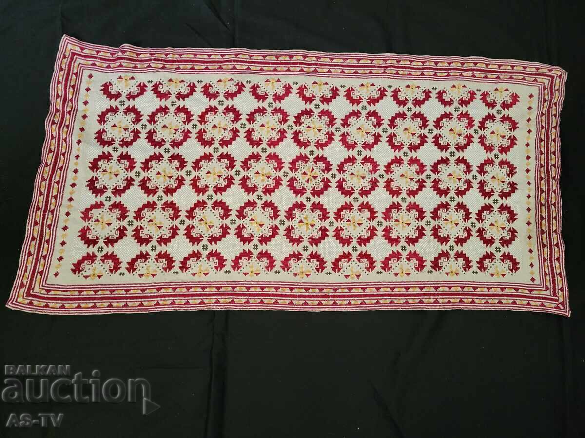 Embroidered square - 6