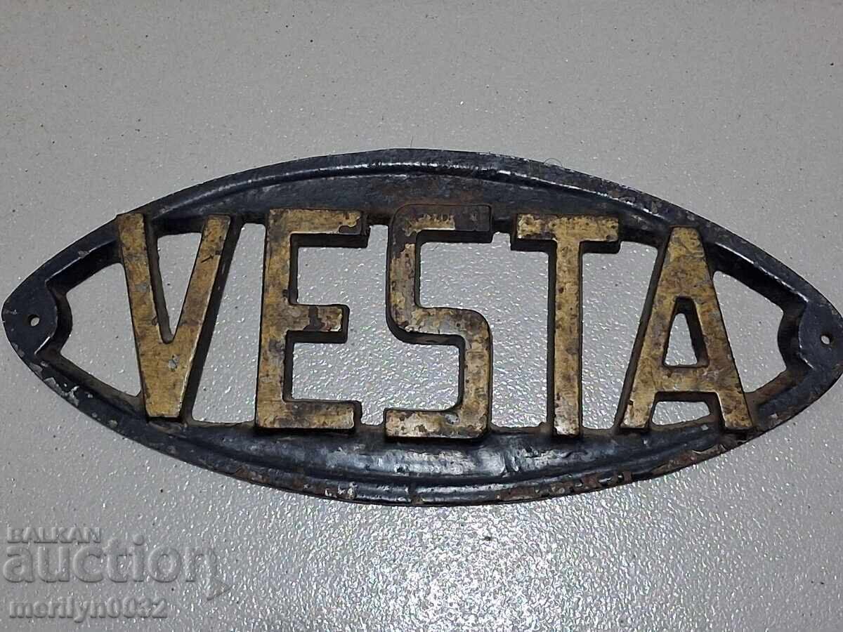 Πινακίδα, πλακέτα από χυτοσίδηρο με ανάγλυφο Πινακίδα, πλακέτα από χυτοσίδηρο με ανάγλυφο