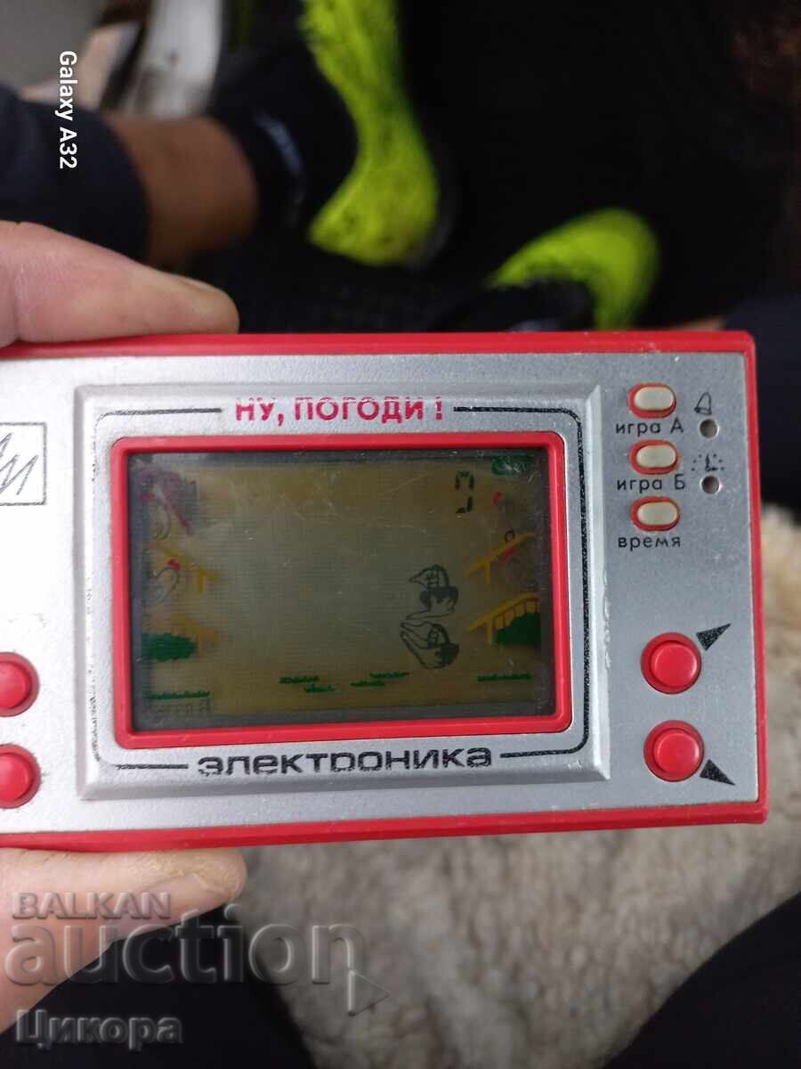 JOC ELECTRONIC RUS NU POGODI ELECTRONICA cu preț 80.00 BGN | € 40.90