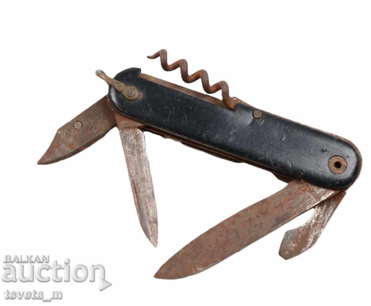 Antique pocket knife - for repair or parts with price 3.00 BGN | € 1.53