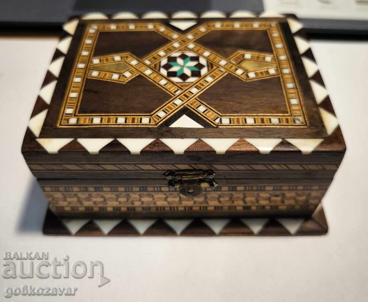 Old wooden box, lacquered mosaic and bone inlay with price 22.00 BGN | € 11.25