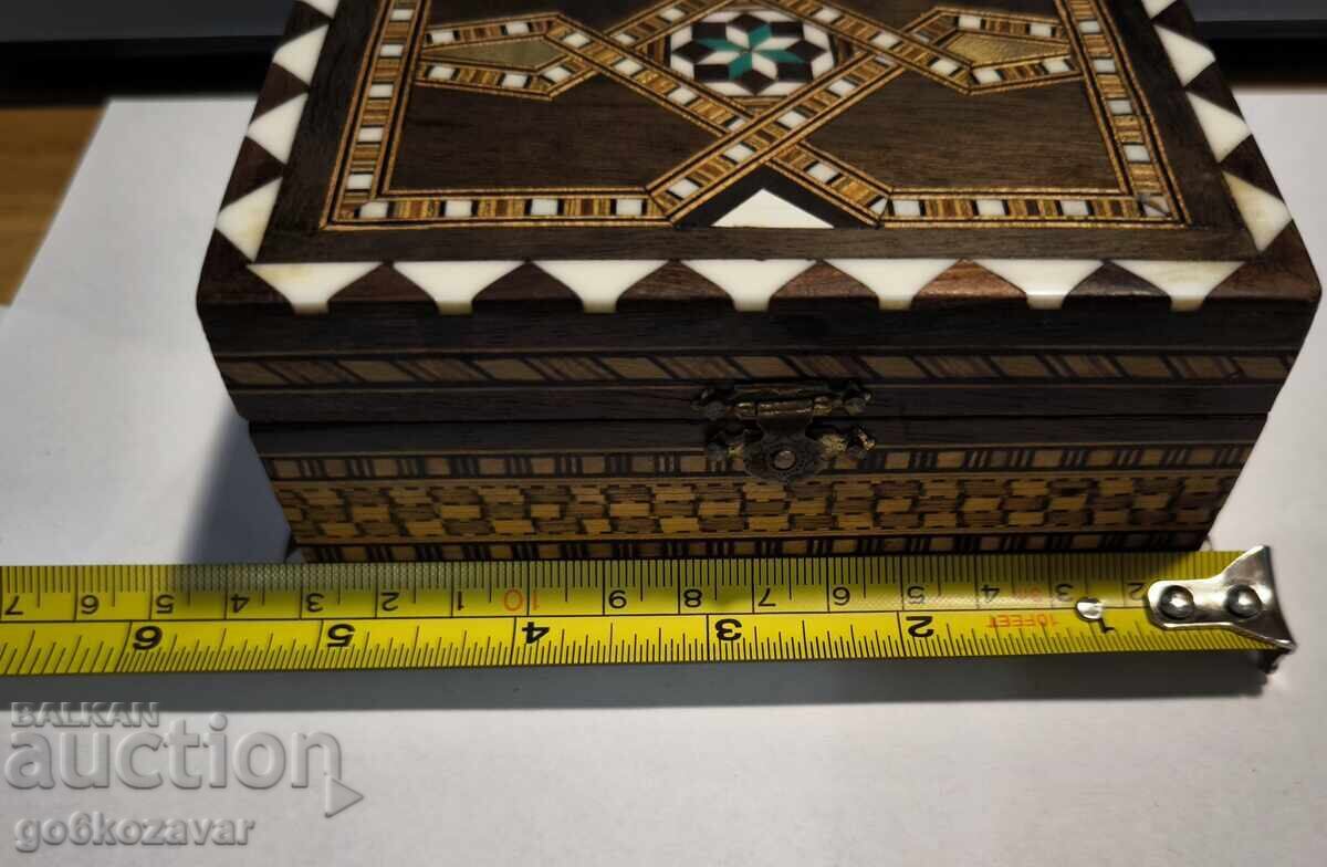 Old wooden box, lacquered mosaic and bone inlay - 6
