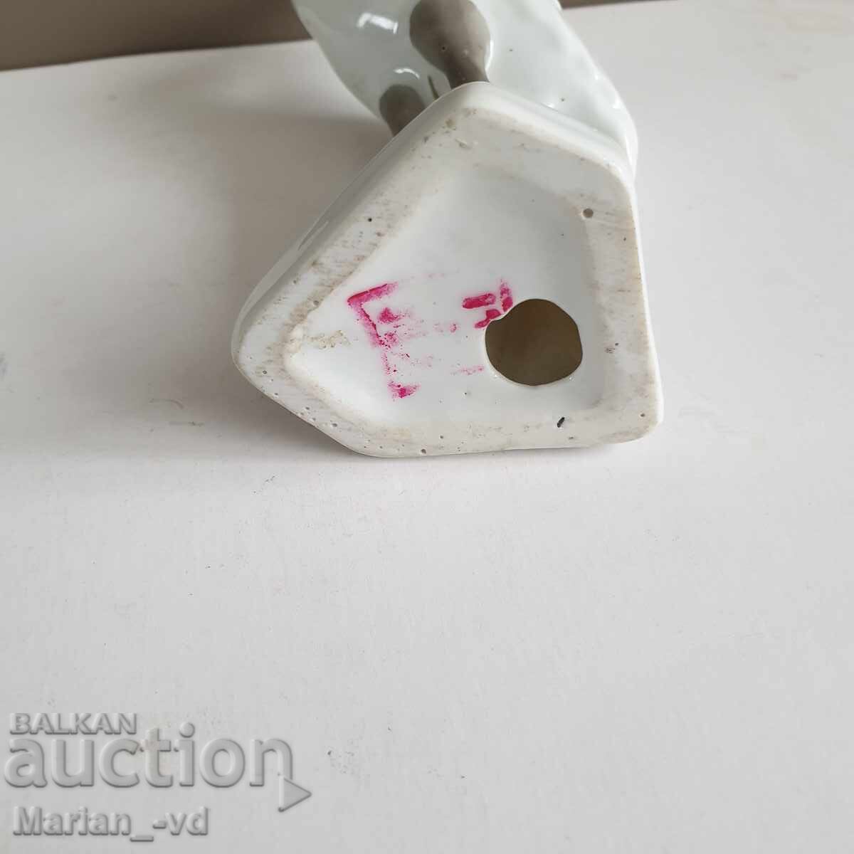 Figurină veche din porțelan - 5